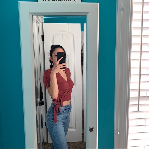 AE Wrap Short Sleeve Top - Picture 2 of 5